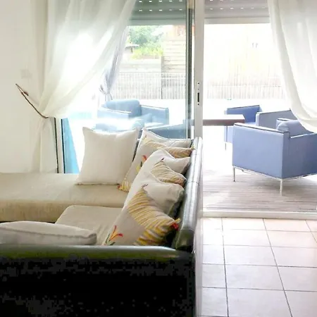 Holiday Chemin Des Fours 2 Ferienhaus